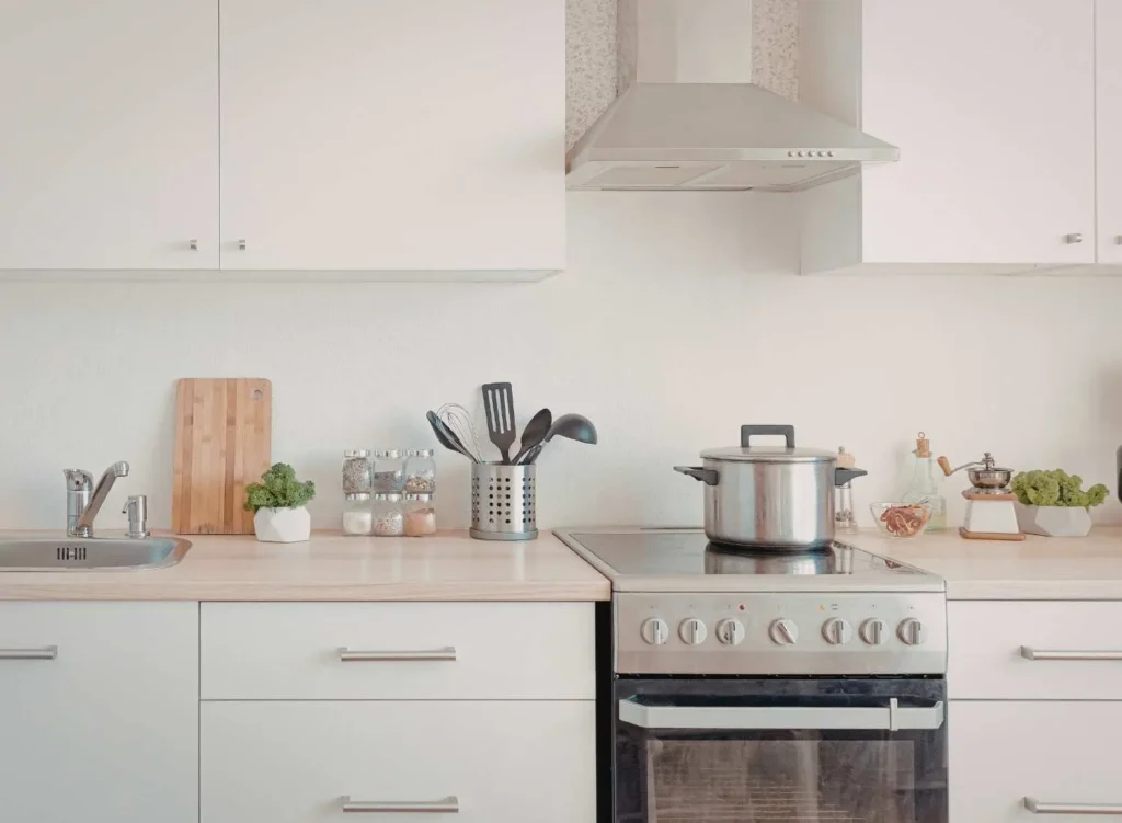 white aluminium kitchen